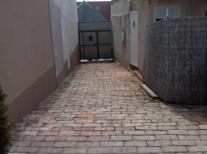 Start Apartment Pecs